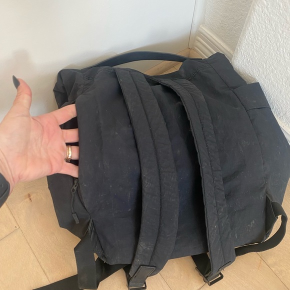 LULULEMON BUNDLE!! - Picture 6 of 10